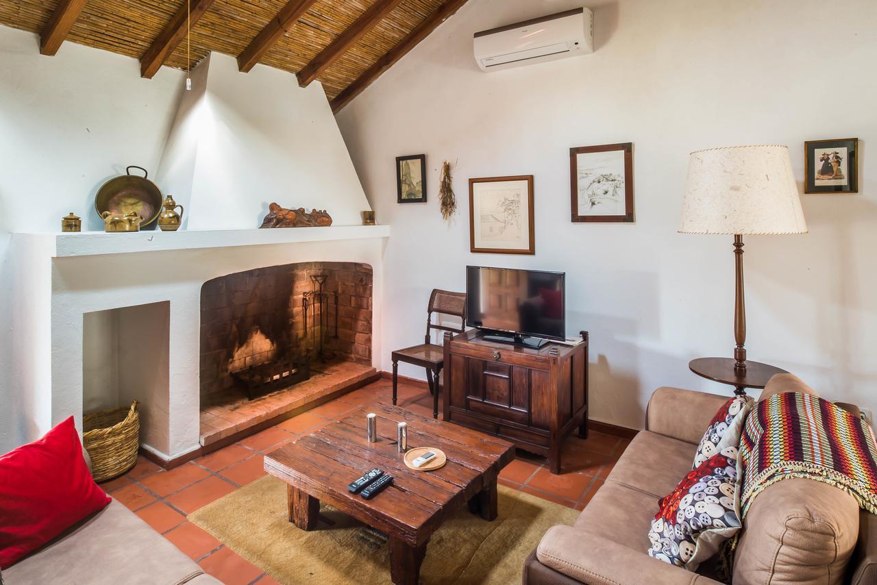 Maison d'hôtes Monte Pedras Negras à São Luis Extérieur photo
